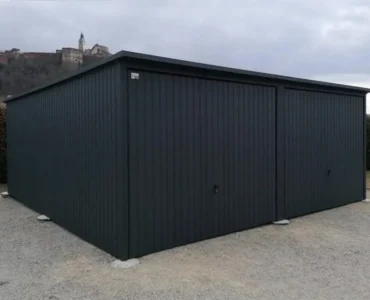 Garaż blaszany dwustanowiskowy 6x5m jednospad - Brama uchylna, Grafit