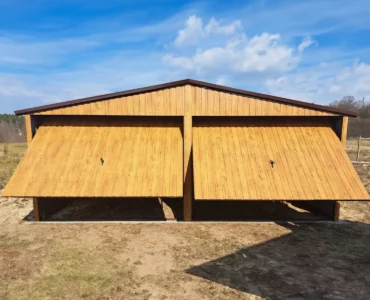 Blaszak podwójny 6x6.5 m - dwuspad, Brama uchylna