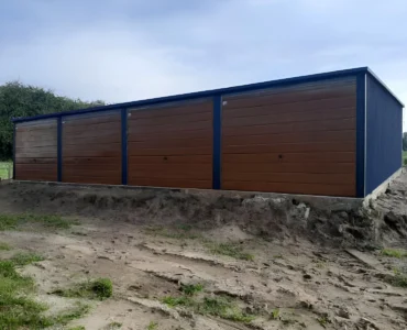 Hala / Garaż czterostanowiskowy 12x5 m - Dach jednospadowy, Brama uchylna, Grafit