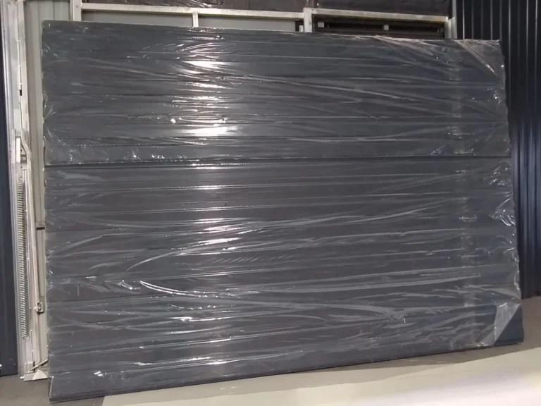 Tył garażu 2.50x1.88 m Poziom T7 Grafit mat